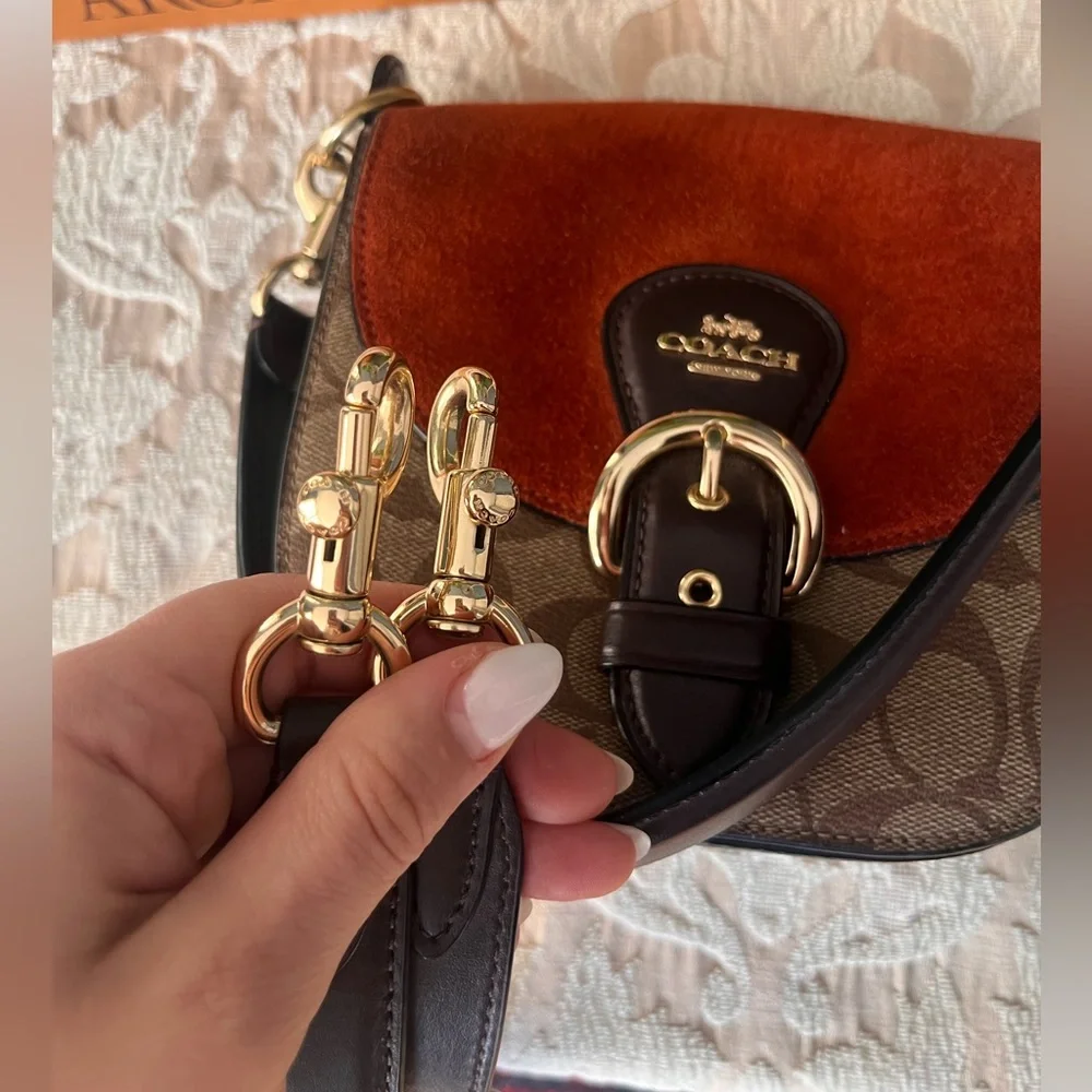 Coach Kleo compact crossbody suede and leather shoulder bag - Picture 12 of 12